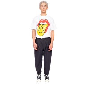 Market Men's White Smiley Rolling Stones Graphic T-Shirt Size Medium